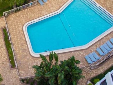 This 2 bedroom has GULF Views Best Beach Community on Siesta